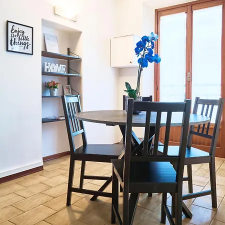 Apartament Moscova Charme Mediolan